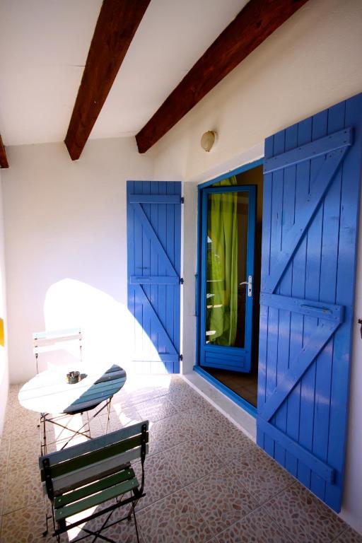 Hotel U Liamone Saint-Florent  Ruang foto